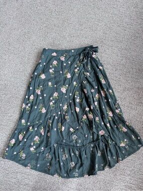 SO Dark Green Floral Wrap Skirt with Pink Blooms